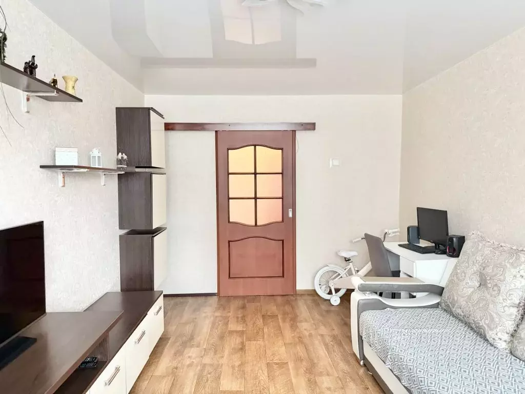 3-к кв. Новосибирская область, Искитимский район, Линево городское ... - Фото 2