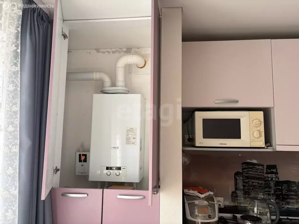 1-комнатная квартира: Кыштым, улица В.А. Дёмина, 7А (47.1 м) - Фото 1