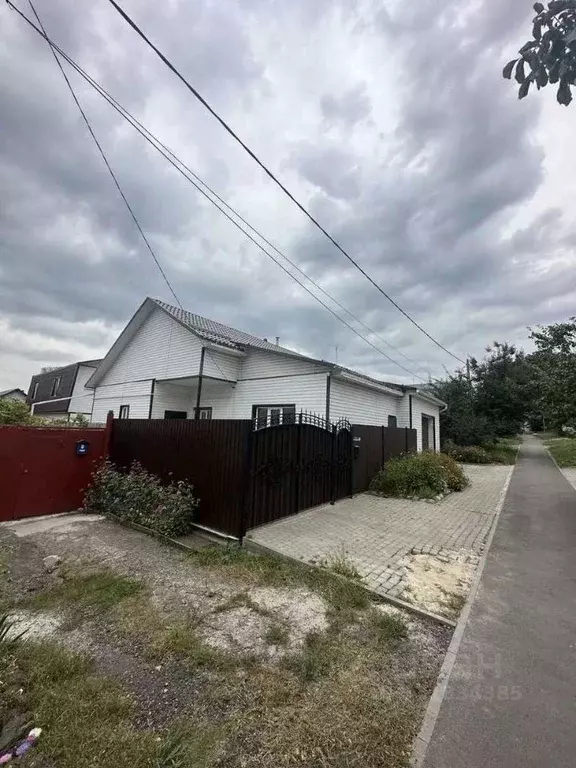 Дом в Белгородская область, Белгород ул. Горького (79 м) - Фото 2