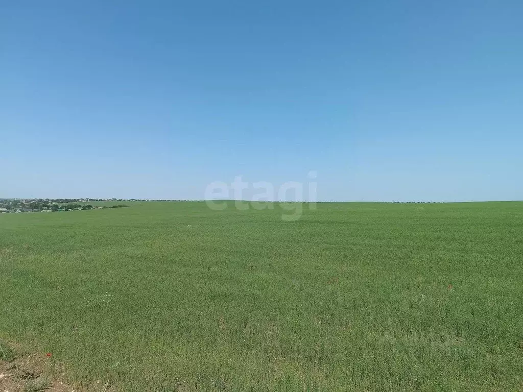 Участок в Крым, Симферопольский район, Молодежное пгт  (107.45 сот.) - Фото 0