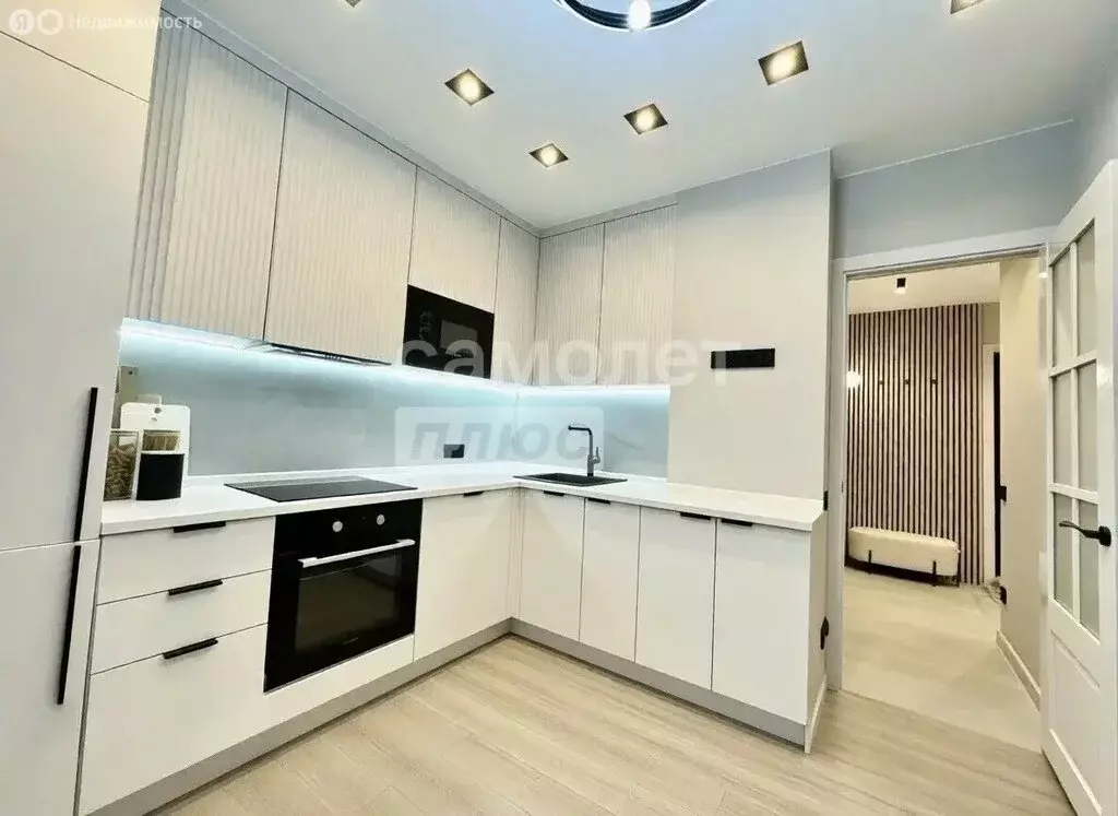 1-комнатная квартира: Москва, улица Паршина, 10 (42 м) - Фото 1