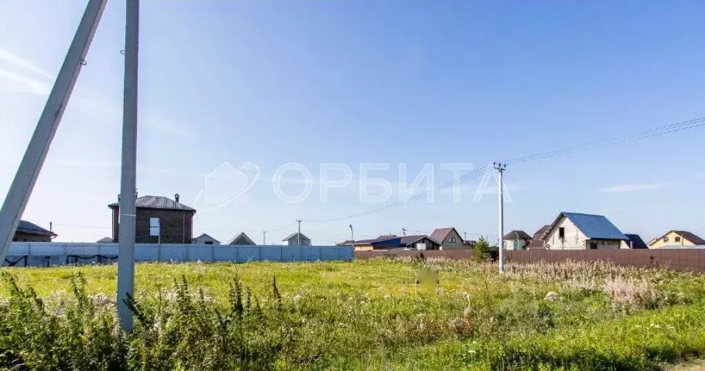 Участок в Тюменская область, Тюменский район, д. Есаулова ул. Гайдара, ... - Фото 0