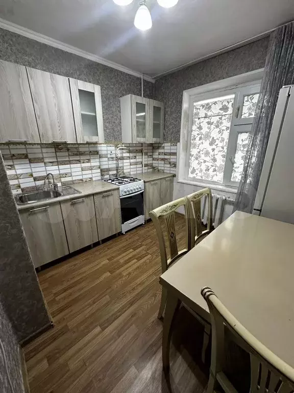 1-к. квартира, 43 м, 3/9 эт. - Фото 0