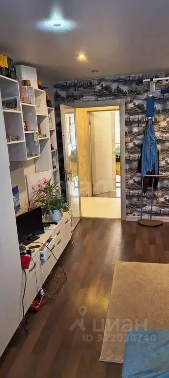 3-к кв. Ярославская область, Рыбинск Баррикадная ул., 33 (65.4 м) - Фото 1