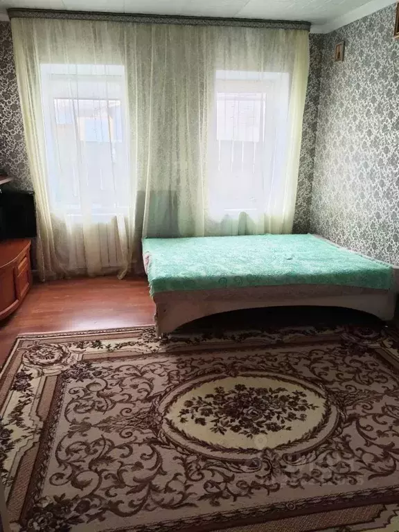 Дом в Новосибирская область, Новосибирск Черноморская ул., 41 (50 м) - Фото 1