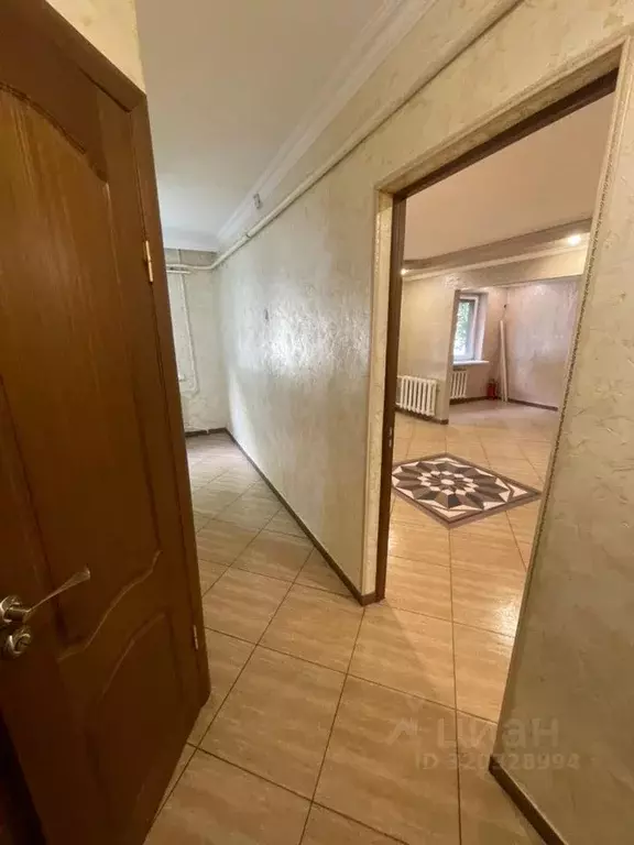 Помещение свободного назначения в Северная Осетия, Владикавказ просп. ... - Фото 2