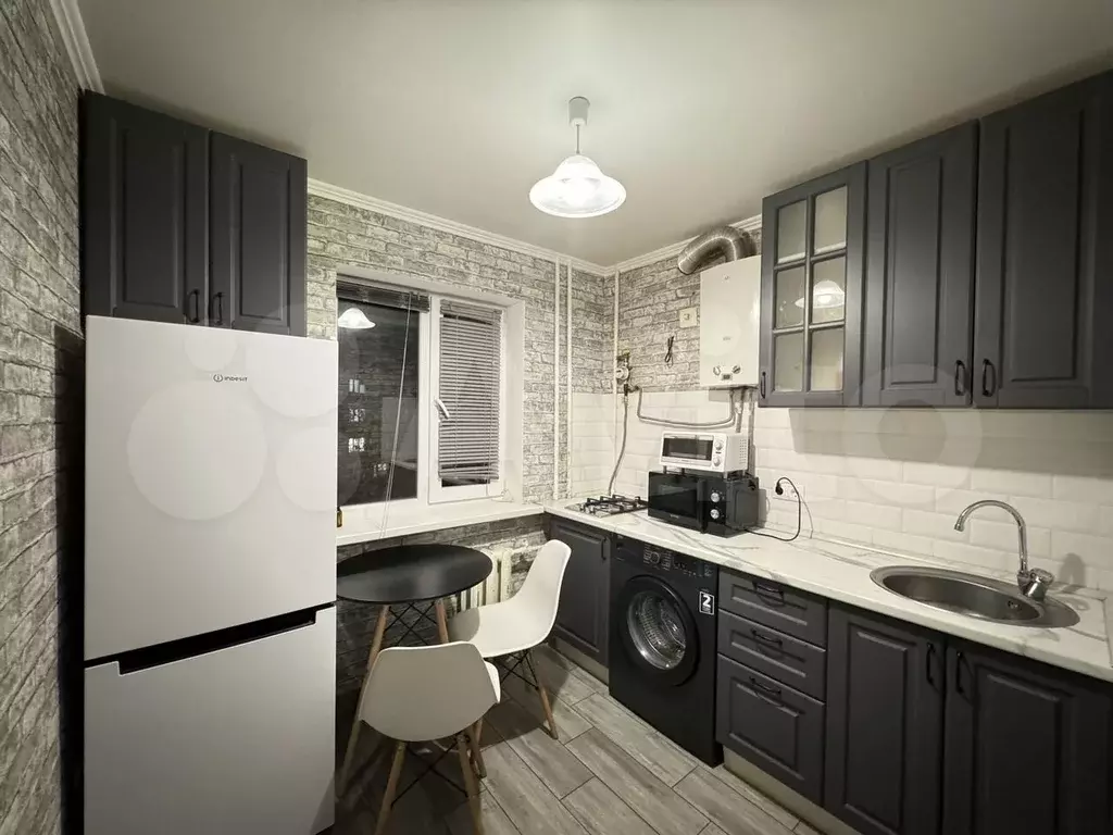 1-к. квартира, 30 м, 4/5 эт. - Фото 1