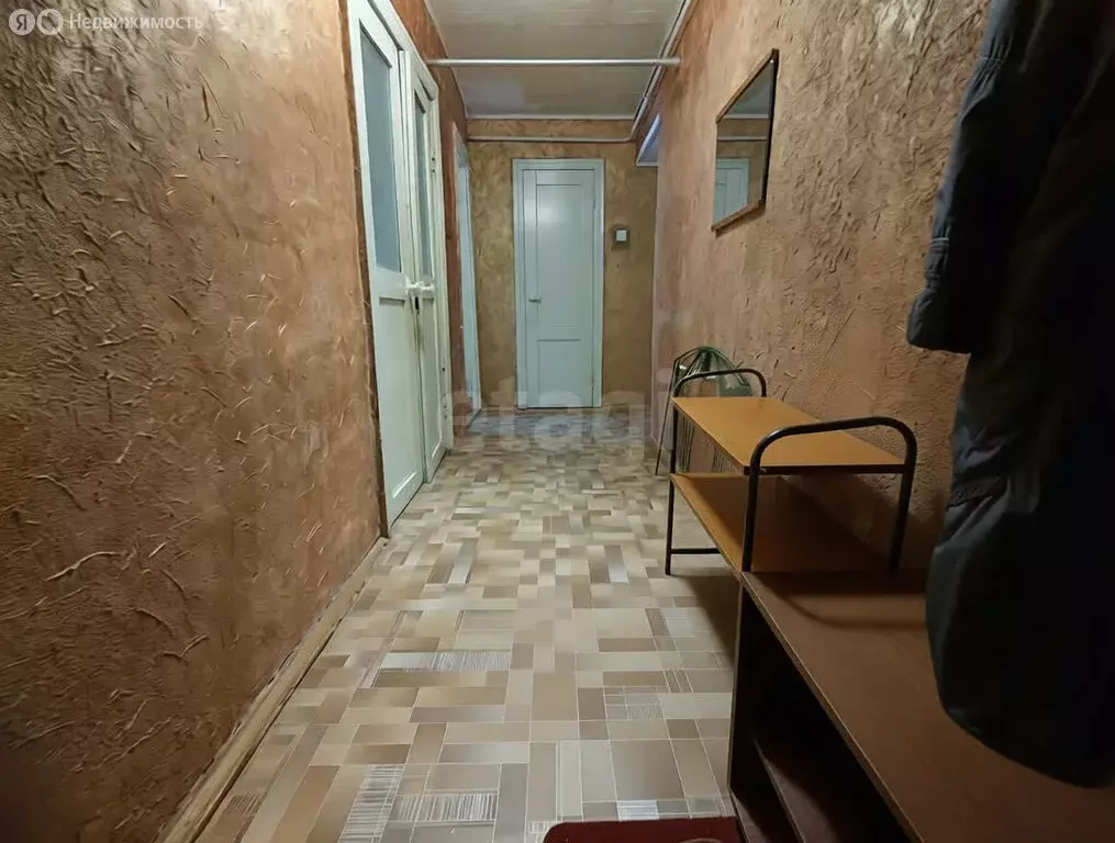 3-комнатная квартира: посёлок Достижение, Фабричная улица, 37 (60.7 м) - Фото 1