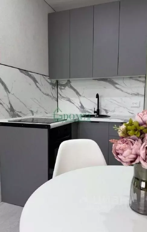 2-к кв. Тюменская область, Тобольск 7А мкр, 22Б (34.5 м) - Фото 2