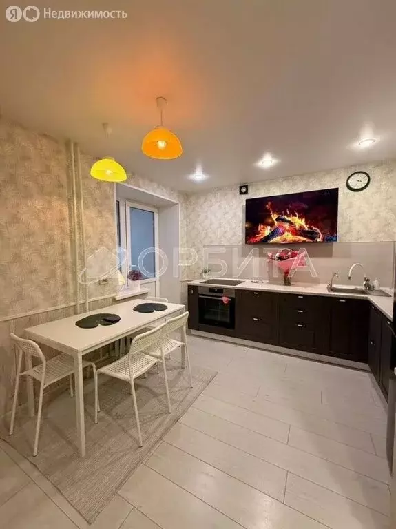 2-комнатная квартира: Тюмень, улица Серова, 23 (61 м) - Фото 2