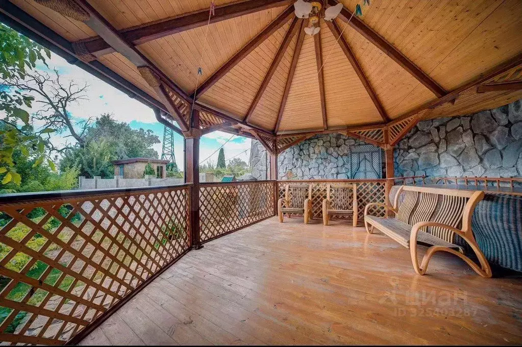 Дом в Крым, Ялта муниципальный округ, Массандра пгт ул. Совхозная, 9Г ... - Фото 2