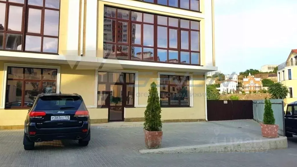 2-к кв. Севастополь ул. Степаняна, 10Б (73.8 м) - Фото 2