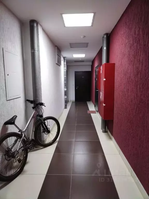 1-к кв. Удмуртия, Ижевск ул. Холмогорова, 21А (40.7 м) - Фото 1
