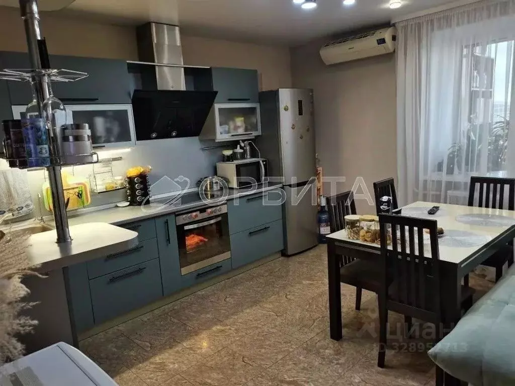 3-к кв. Тюменская область, Тюмень ул. Щербакова, 140 (72.9 м) - Фото 1