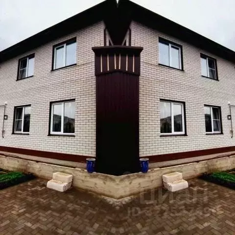 Коттедж в Алтайский край, Барнаул просп. Космонавтов, 20А (192 м) - Фото 1