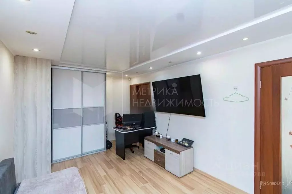 1-к кв. Тюменская область, Тюмень ул. 50 лет Октября, 24 (39.1 м) - Фото 1