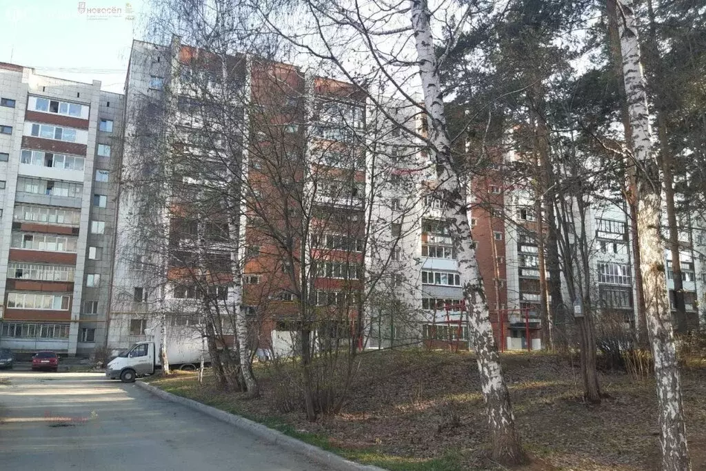 3-комнатная квартира: Берёзовский, улица Гагарина, 16А/1 (61 м) - Фото 1