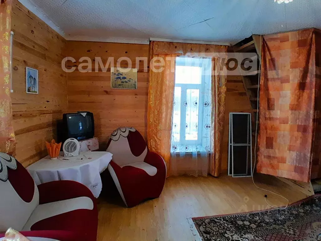 1-к кв. Вологодская область, Шекснинский муниципальный округ, пос. ... - Фото 2