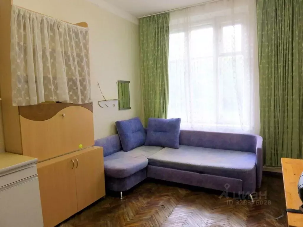 Комната Санкт-Петербург Алтайская ул., 21 - Фото 1