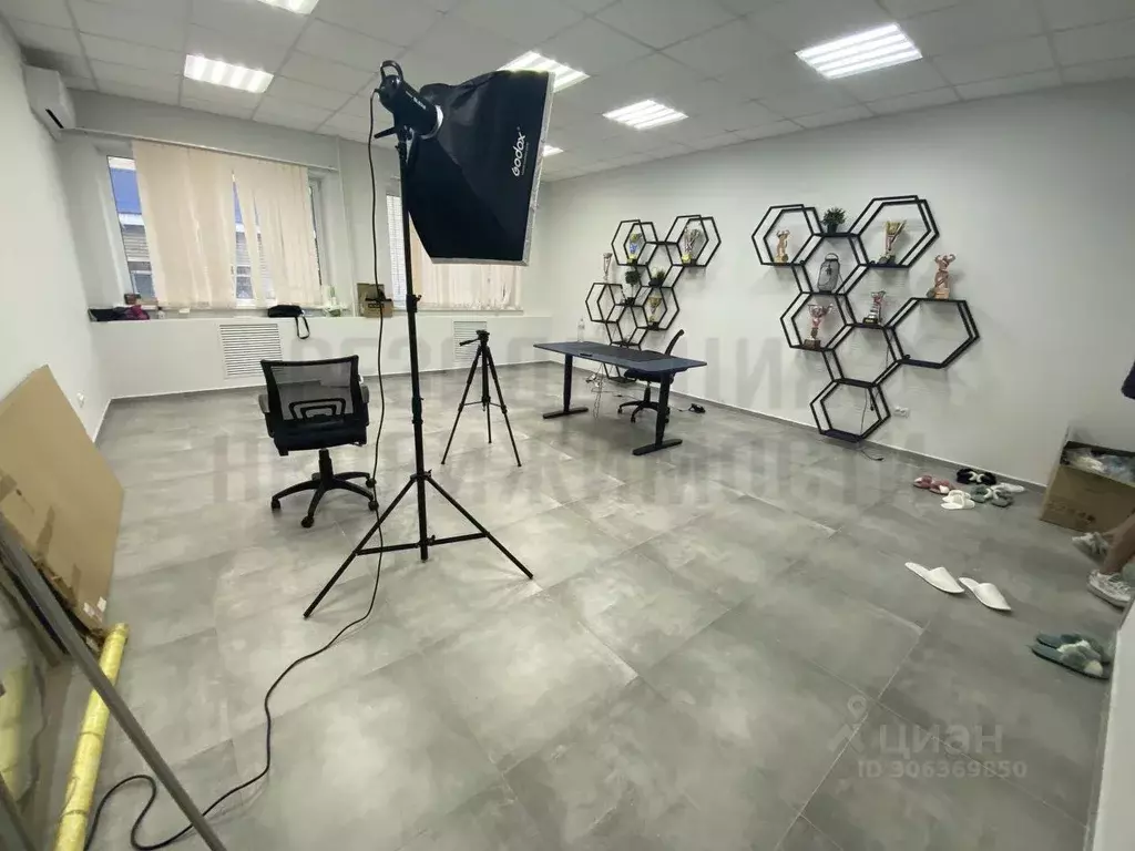 Офис в Самарская область, Самара Революционная ул., 70лит1 (40 м) - Фото 2