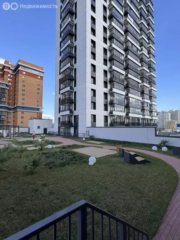 1-комнатная квартира: Тюмень, Профсоюзная улица, 49 (54.1 м) - Фото 1