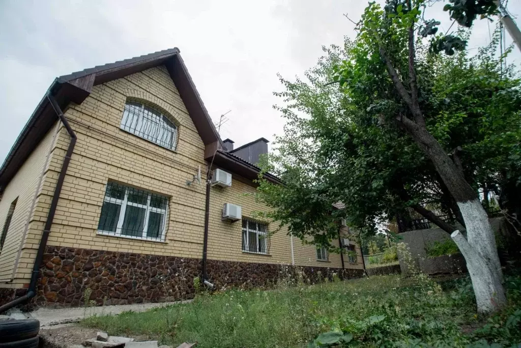 Коттедж в Саратовская область, Саратов ул. Камчатская, 13А (700 м) - Фото 2