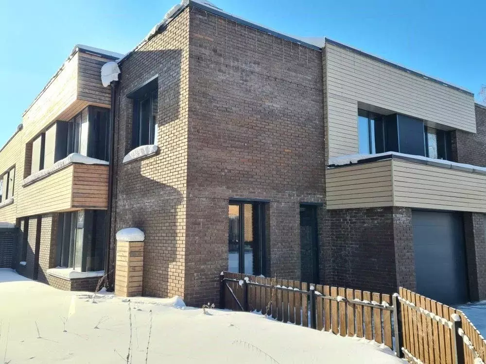 Дом в Иркутская область, Иркутский муниципальный округ, пос. Новая ... - Фото 1