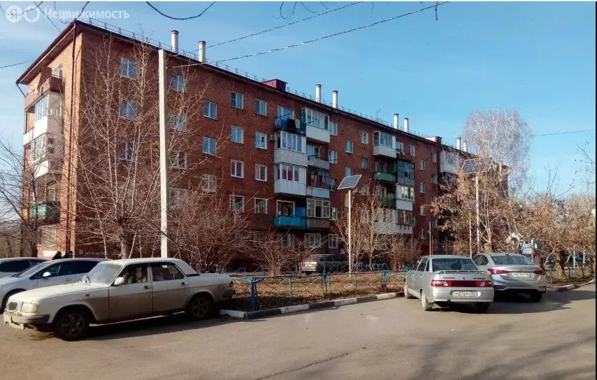 2-комнатная квартира: Омск, Нефтезаводская улица, 17А (45 м) - Фото 0