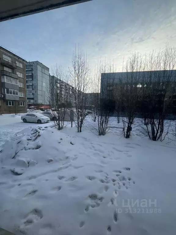 3-к кв. Кемеровская область, Ленинск-Кузнецкий просп. Ленина, 63/3 ... - Фото 1