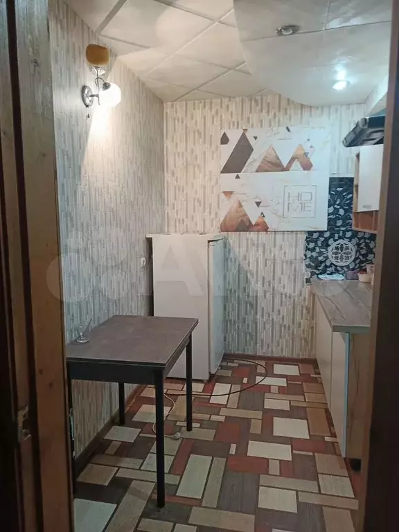 Комната 28,9 м в 1-к., 1/5 эт. - Фото 0