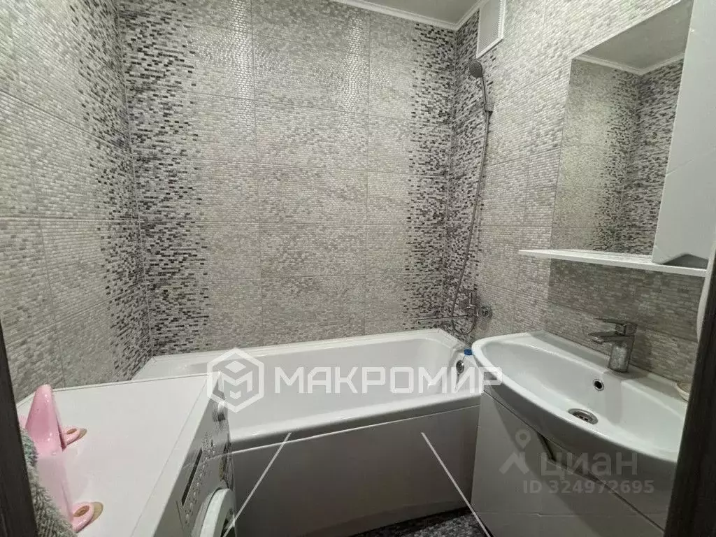 2-к кв. Орловская область, Орел ул. Садовского, 4 (49.9 м) - Фото 1