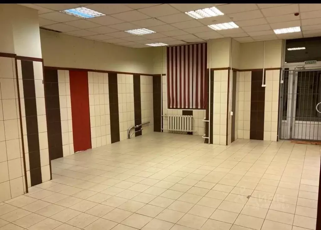 Помещение свободного назначения в Ленинградская область, Кировск ... - Фото 2