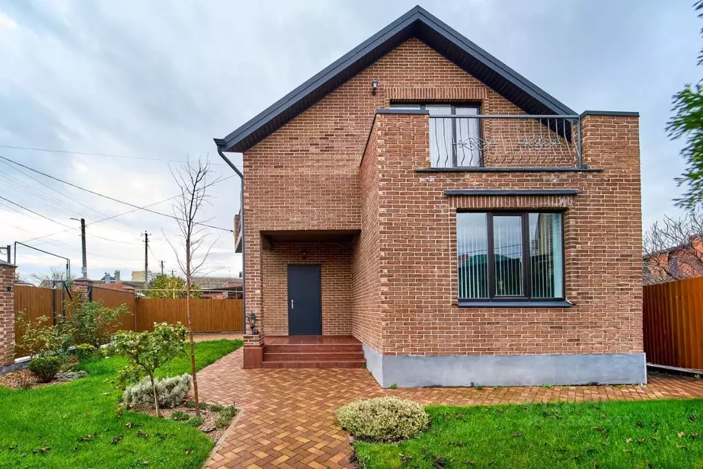 Дом в Краснодарский край, Краснодар ул. Кубанка (214 м) - Фото 2