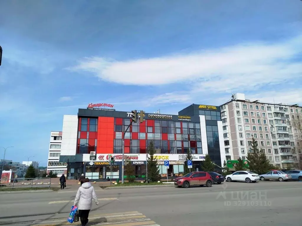 Помещение свободного назначения в Татарстан, Набережные Челны ул. ... - Фото 1