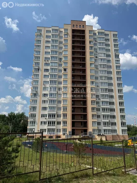 2-комнатная квартира: Кемерово, Большевистская улица, 1А (40.7 м) - Фото 1