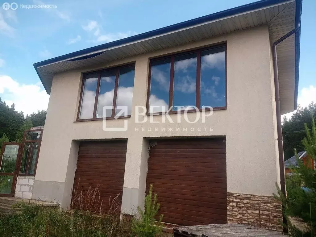 Дом в Красный Бор, 2-й Цветочный проезд, 5 (180 м) - Фото 0