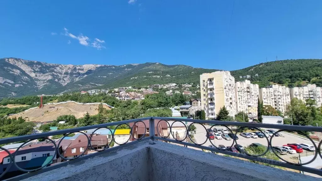 1-к кв. Крым, Ялта ул. Крупской, 52 (57.9 м) - Фото 1