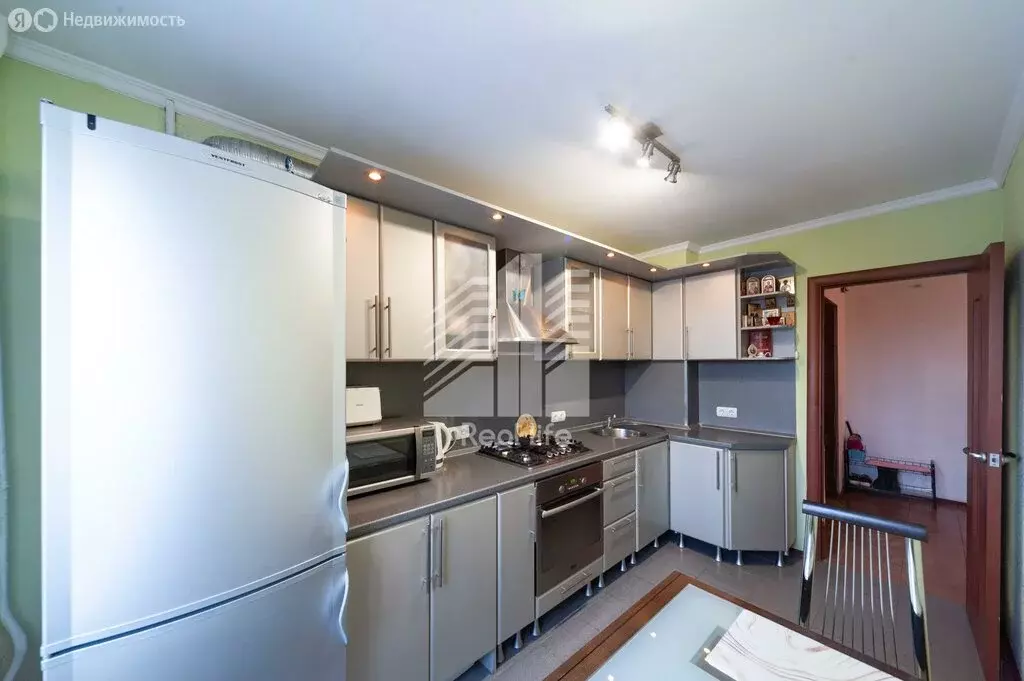 3-комнатная квартира: Домодедово, микрорайон Западный, улица ... - Фото 2