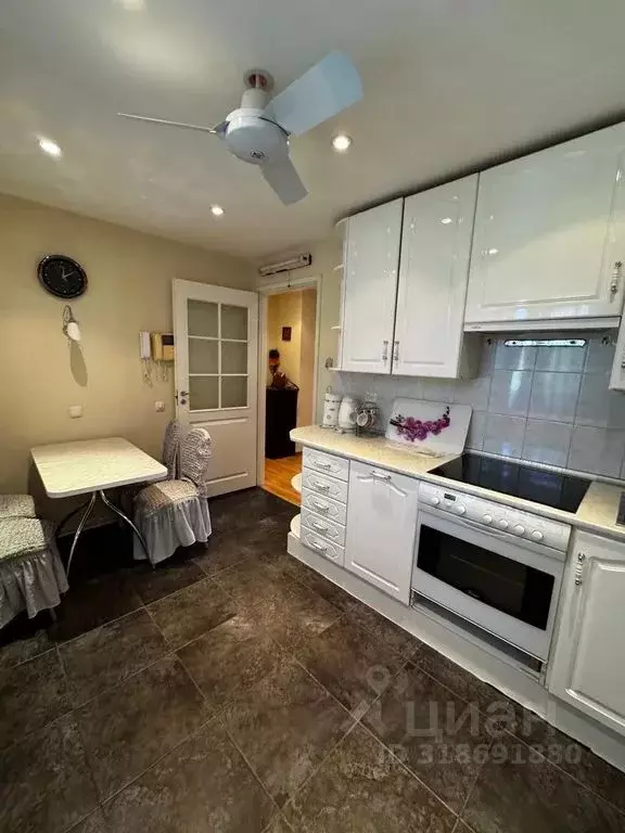 2-к кв. Крым, Ялта ул. Гоголя, 24 (60.0 м) - Фото 0