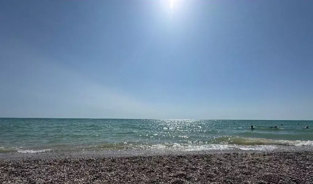 Участок в Крым, Феодосия муниципальный округ, Приморский пгт ул. ... - Фото 0