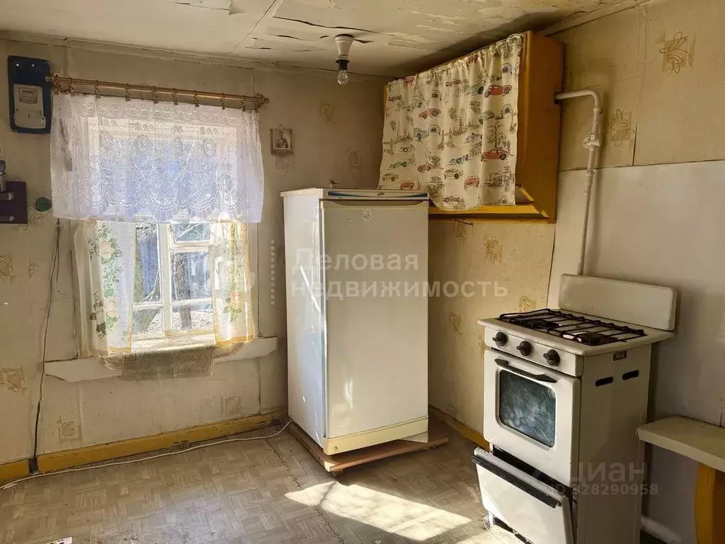 Дом в Новгородская область, Новгородский район, Ракомское с/пос, д. ... - Фото 2