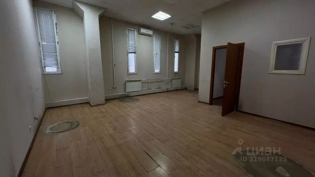 Офис в Татарстан, Казань ул. Академика Лаврентьева, 3 (776 м) - Фото 1