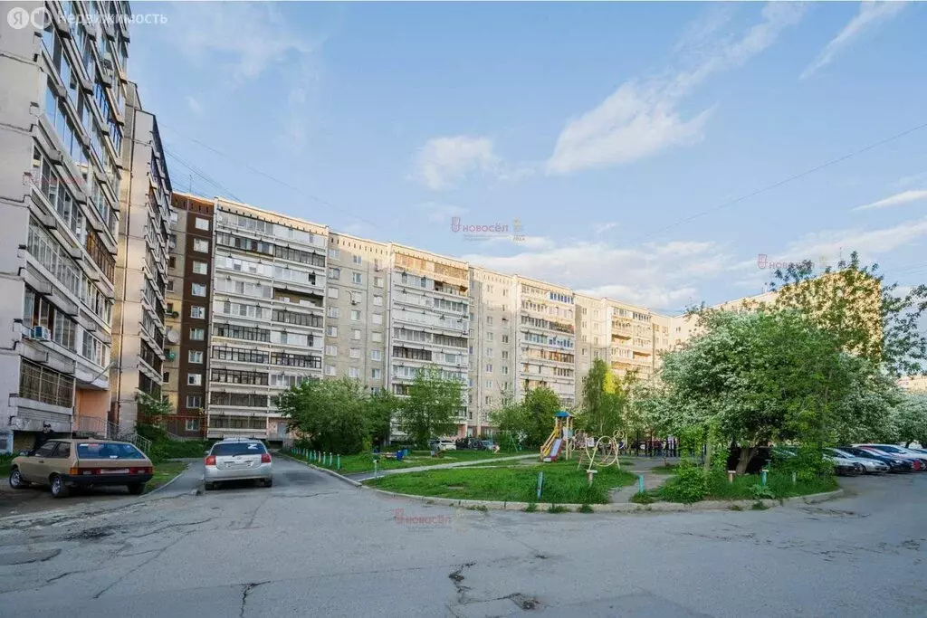 3-комнатная квартира: Екатеринбург, улица Репина, 84 (63 м) - Фото 1