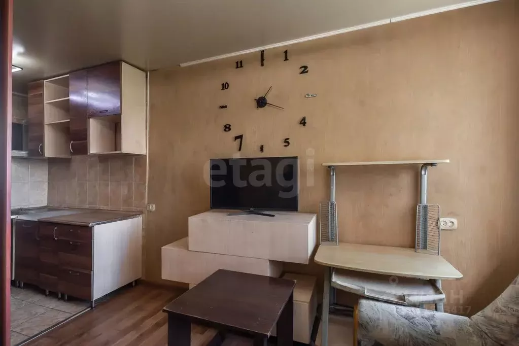 Студия Алтайский край, Барнаул ул. Эмилии Алексеевой, 5к2 (18.3 м) - Фото 1