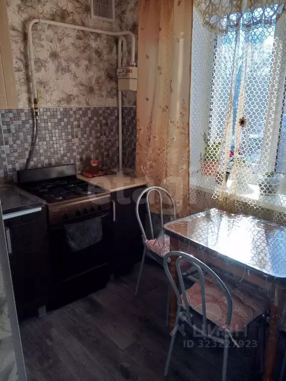 2-к кв. Башкортостан, Бирск ул. Калинина, 26 (41.7 м) - Фото 1