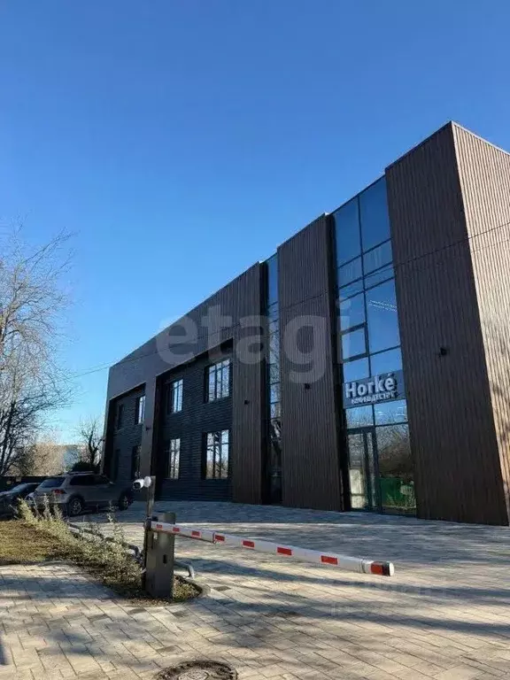 Офис в Крым, Симферопольский район, с. Мирное ул. Марчика (500 м) - Фото 1