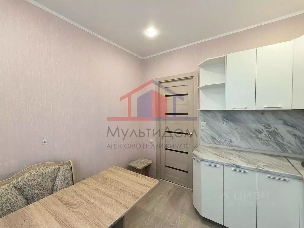 2-к кв. Белгородская область, Губкин ул. Королева, 26 (52.7 м) - Фото 2