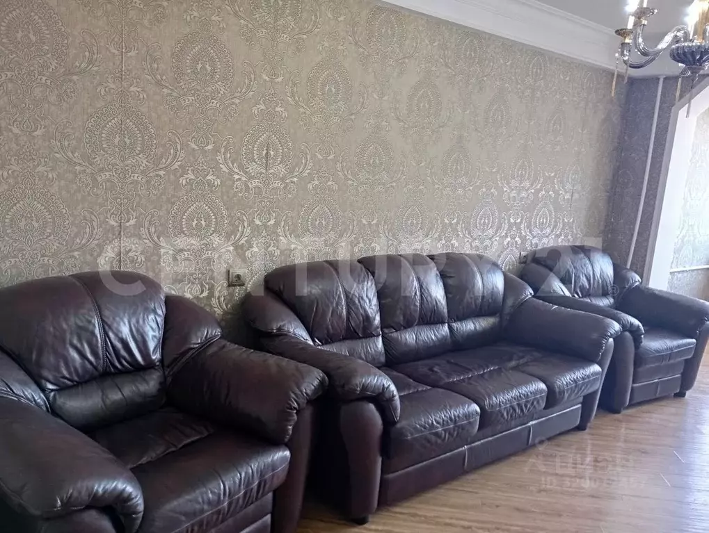 4-к кв. Дагестан, Махачкала ул. Абдулхакима Исмаилова, 24 (90.0 м) - Фото 1