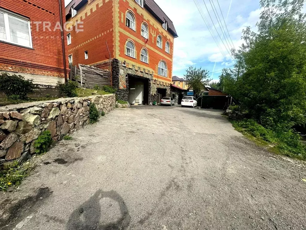 Торговая площадь в Новосибирская область, Новосибирск ул. Юрия ... - Фото 2