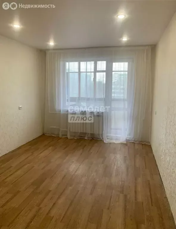 1-комнатная квартира: Киров, улица 60 лет Комсомола, 23 (33 м) - Фото 0